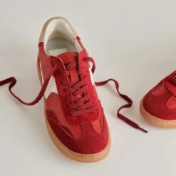 NOTICE SNEAKERS CRIMSON SUEDE(Notice Sneakers Crimson Suede) -Dolce Vita DOLCEVITA SNEAKER NOTICE CRIMSONSUEDE DETAILS 01