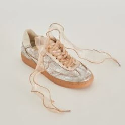 CURLY ORGANZA LACE TAN(Curly Organza Lace Tan) -Dolce Vita DV Styled laces 10 23 2433868 72fa809c 096e 4a6c 8ade 1b5054e27f30