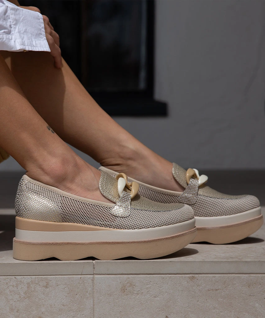 JAKSEN SNEAKERS GOLD MESH - Re:vita(Jaksen Sneakers Gold Mesh Resale) 6 JAKSEN SNEAKERS GOLD MESH - Re:vita(Jaksen Sneakers Gold Mesh Resale) - Image 6