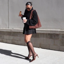 KANIKA HEELS DK BROWN SUEDE(Kanika Heels Dk Brown Suede) -Dolce Vita KANIKADKBROWN2